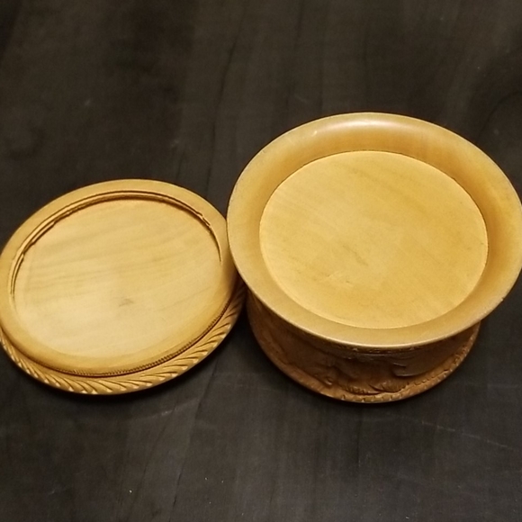 DONATED 😃3 for 20😃 Wooden Animal Carving Jewelry Box - Picture 4 of 5